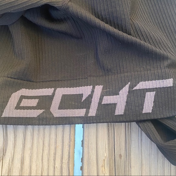 ECHT Arise Long Sleeved Crop Top - Picture 5 of 5